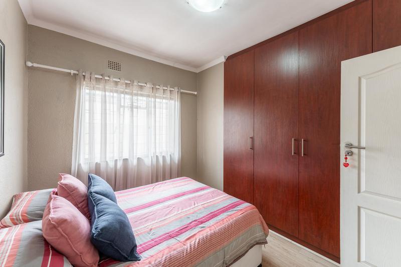 4 Bedroom Property for Sale in Peerless Park Western Cape